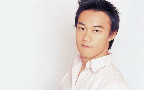 《K歌之王》尤克里里谱弹唱版 C调附前奏_桃子鱼仔ukulele教室编配_陈奕迅