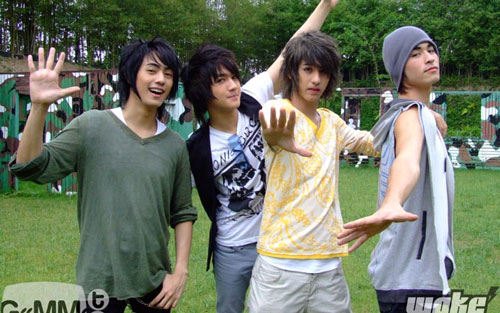 《Nothin’ on You》尤克里里谱弹唱版 E调和弦谱_男生版_B.o.B