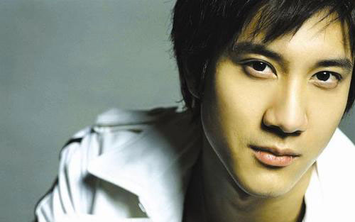 《流泪手心》尤克里里谱弹唱版 G调高清版_音乐之家编配_王力宏