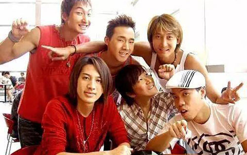 《Our Story》尤克里里谱弹唱版 G调和弦谱_音乐之家编配_Tension