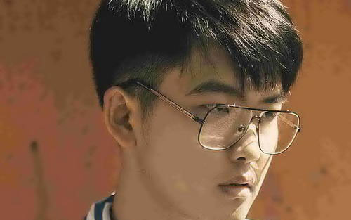 《只只》尤克里里谱弹唱版 F调高清版_桃子鱼仔ukulele教室编配_孟凡明