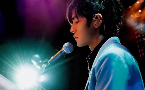 《枫》尤克里里谱弹唱版 G调和弦谱_简单版_周杰伦