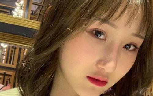 《假装》尤克里里谱弹唱版 C调六线谱_莉莉克丝leleeex编配_陈雪凝