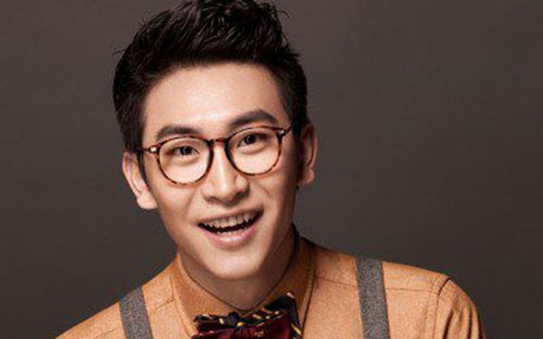 《女朋友要带回家》尤克里里谱弹唱版 G调和弦谱_桃子鱼仔编配_谭杰希