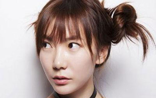 《幸亏没生在古代》尤克里里谱弹唱版 C调简单版_番茄尤克里里编配_曾昭玮