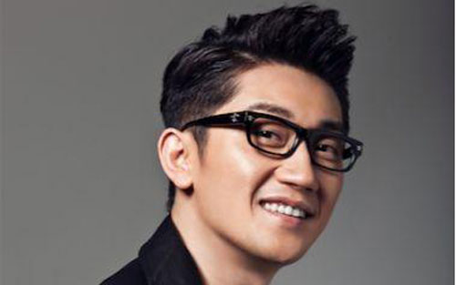 《远走高飞》尤克里里谱弹唱版 C调和弦谱_附前奏_金志文