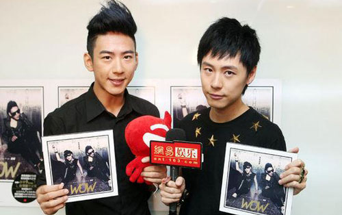 《此生不换》尤克里里谱弹唱版 G调附前奏_趣弹音乐编配_青鸟飞鱼