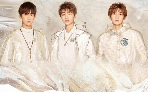 《是你》尤克里里谱弹唱版 B调和弦谱_扫弦版_TFBOYS