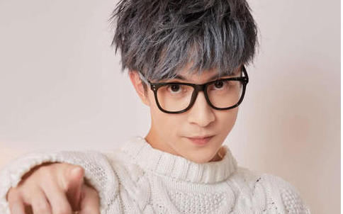 《小孩》尤克里里谱弹唱版 G调精选版_音乐之家编配_薛之谦