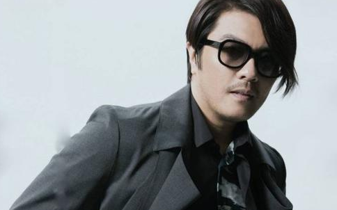 《他一定很爱你》尤克里里谱弹唱版 C调简单版_星弦音乐教室编配_阿杜