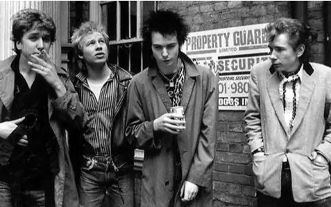 《god save the queen》尤克里里谱指弹版 F调六线谱_音乐之家编配_sex pistols