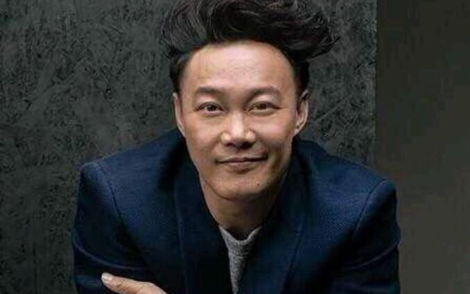 《遥远的她》尤克里里谱弹唱版 G调高清版_尤克里里中国网编配_陈奕迅