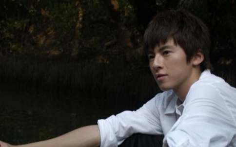 《唯一》尤克里里谱弹唱版 A调男生版_音乐之家编配_李国毅