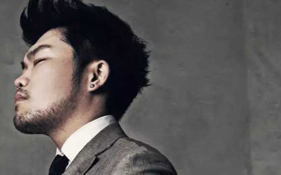 《想太多》尤克里里谱弹唱版 C调和弦谱_星弦音乐教室编配_李玖哲