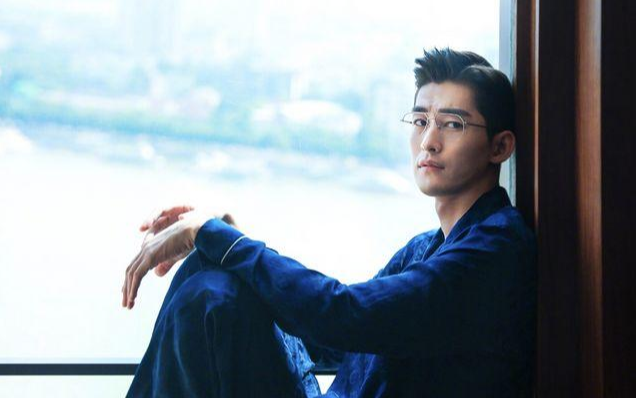 《拾忆》尤克里里谱弹唱版 G调和弦谱_喵了个艺编配_张瀚