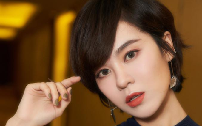 《指望》尤克里里谱弹唱版 D调女生版_心动吉他编配_郁可唯