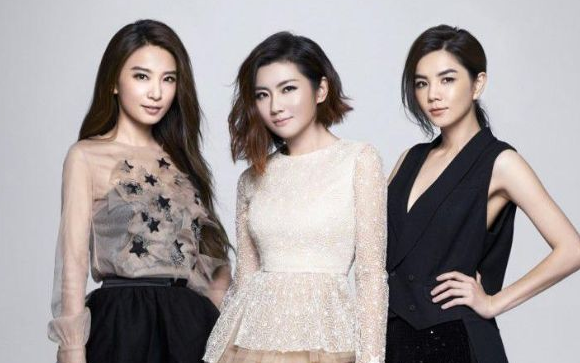 《Susper star》尤克里里谱弹唱版 C调和弦谱_ukulele编配_she