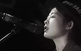 《七月上》尤克里里谱弹唱版 C调和弦谱_喵了个艺编配_jam