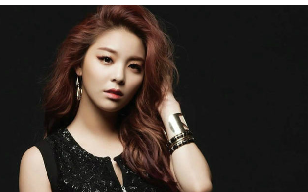 《Silent-Night》尤克里里谱弹唱版 C调六线谱_桃子鱼仔编配_ailee