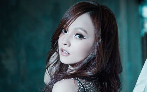 《头号甜心》尤克里里谱弹唱版 D调和弦谱_大黄尤克里里编配_张韶涵