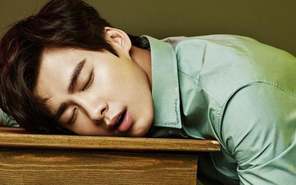 《再见再见》尤克里里谱弹唱版 G调附前奏_简单版_李易峰