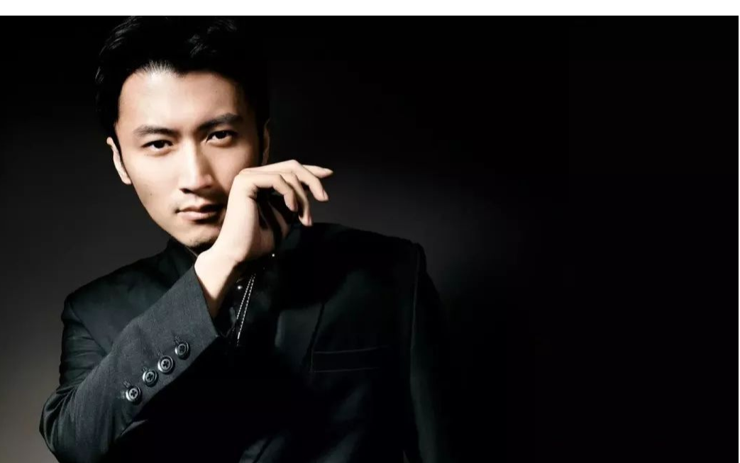 《游乐场》尤克里里谱弹唱版 C调和弦谱_大黄尤克里里编配_谢霆锋