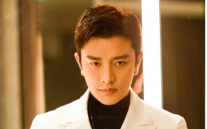 《大王叫我来巡山》尤克里里谱弹唱版 G调和弦谱_简单版_贾乃亮